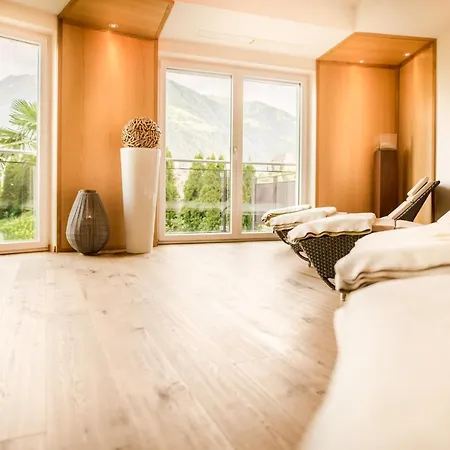 Resmairhof Hotel 4*